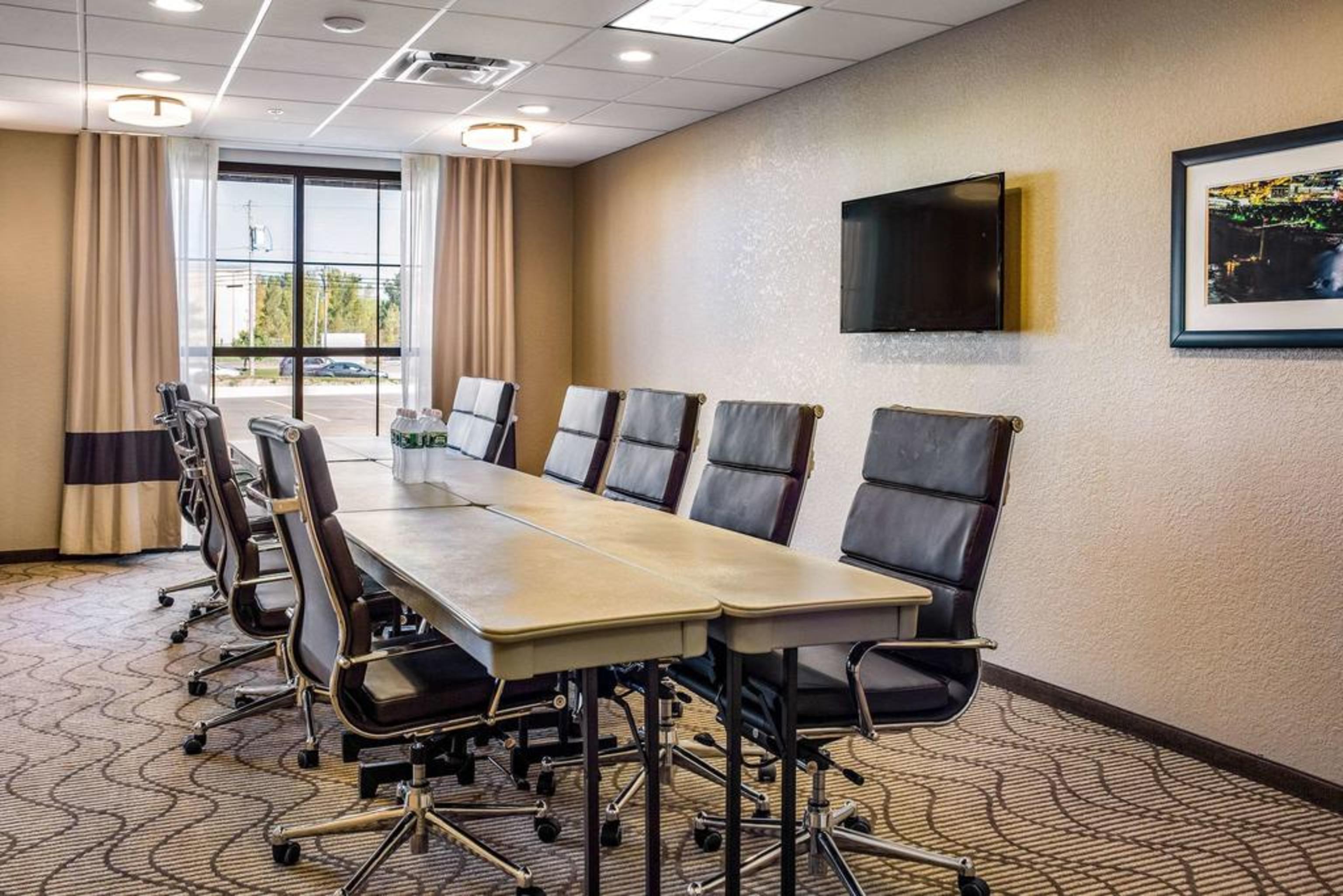 Comfort Inn & Suites Niagara Falls Blvd Usa Exteriér fotografie